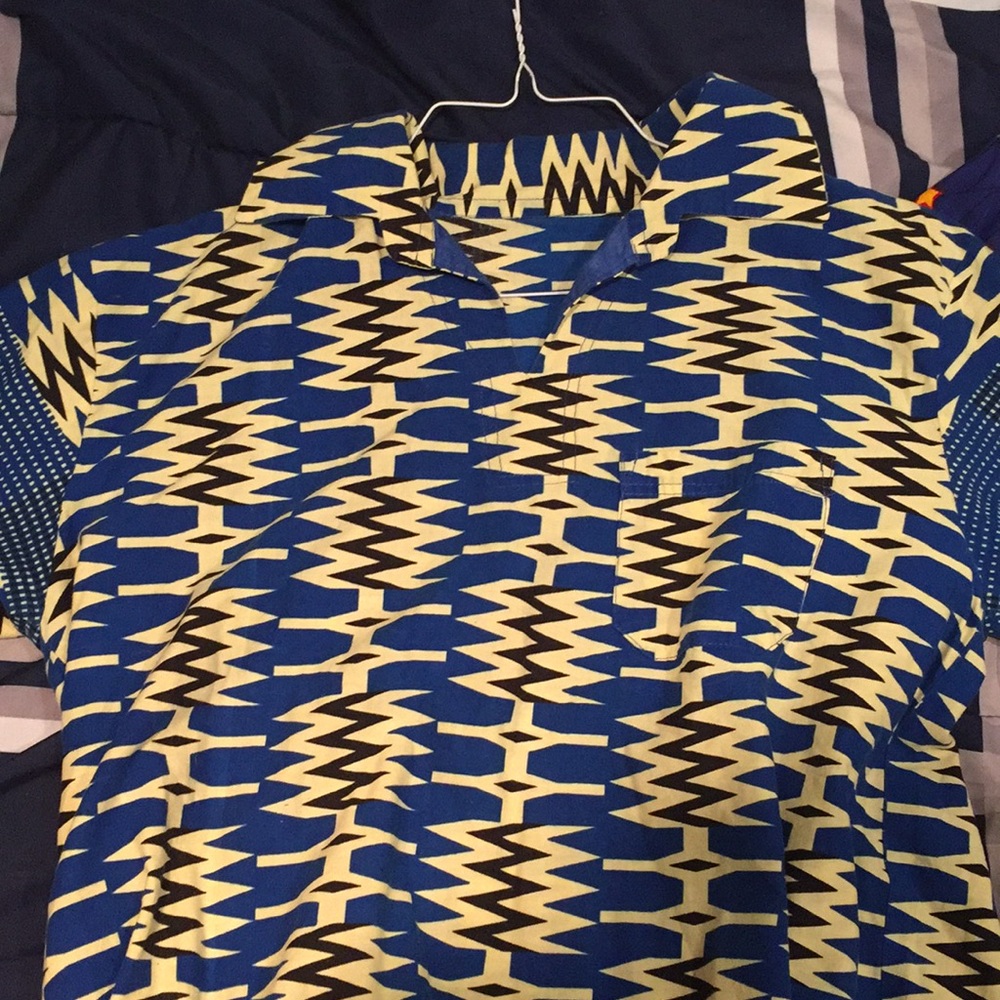 African button down shirts - Picture 3 of 3